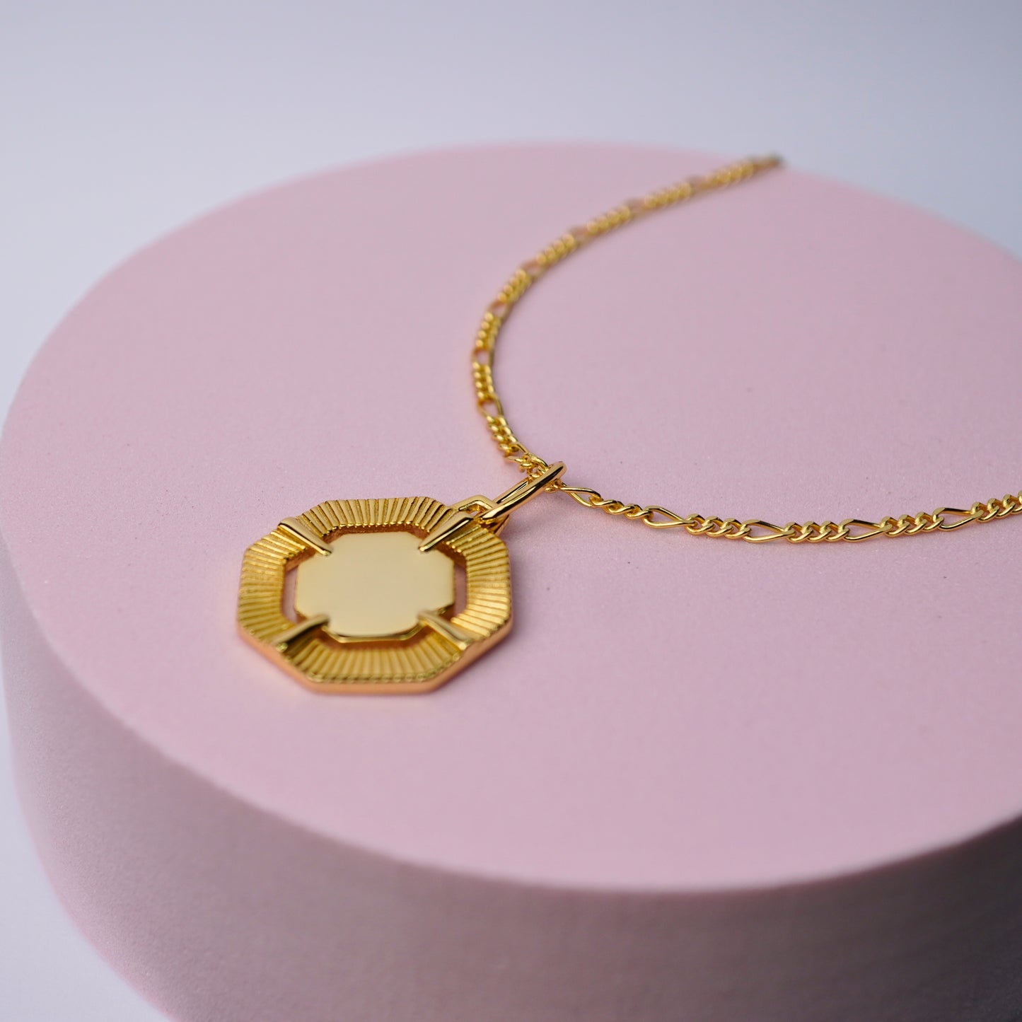 Quatrefoil Pendant Necklace - 18K Gold Plated Sterling Silver