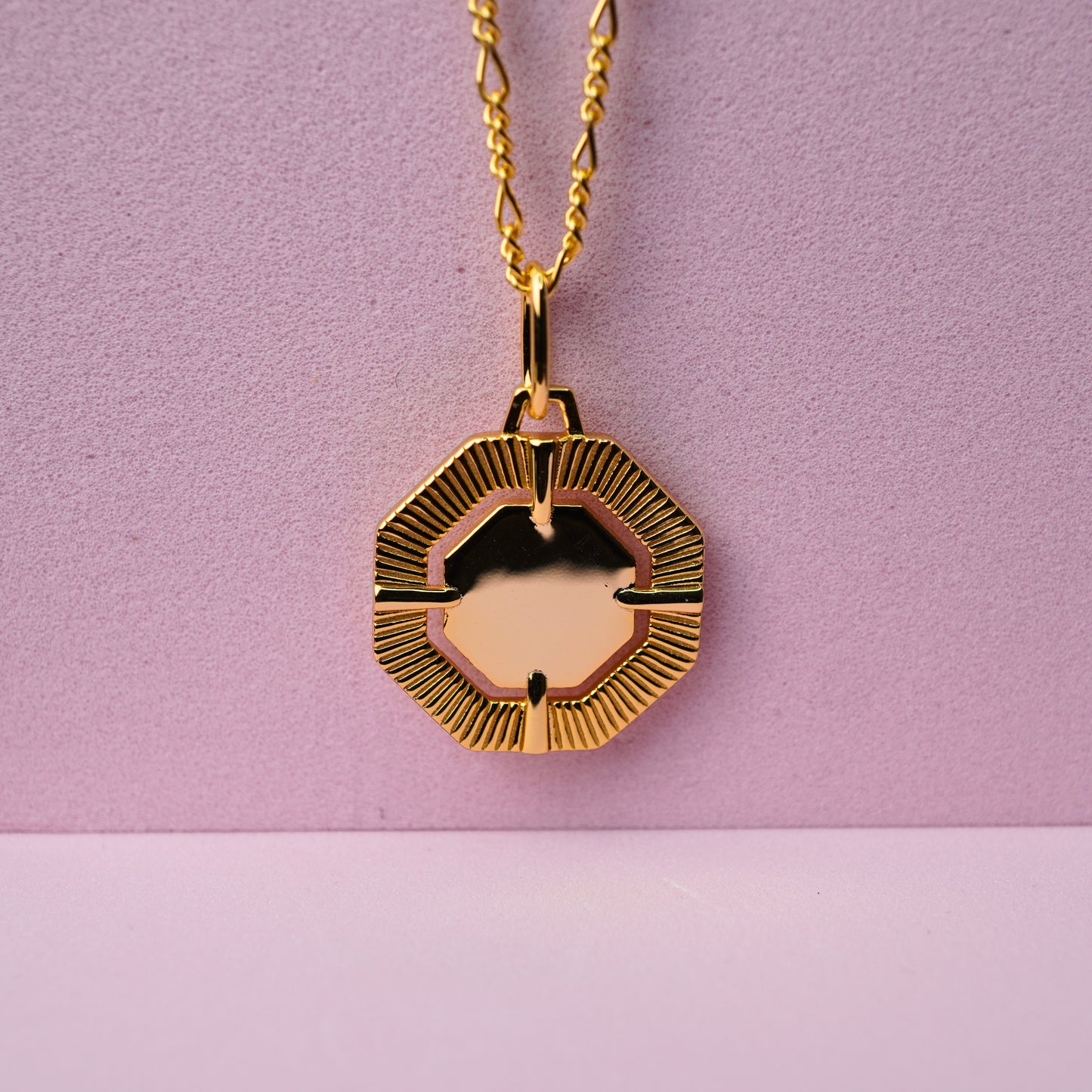 Quatrefoil Pendant Necklace - 18K Gold Plated Sterling Silver